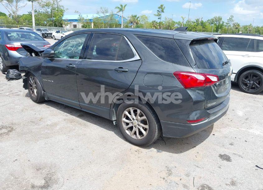 Photo 3 of 2020 Chevrolet Equinox AWD LT 1.5L TURBO (VIN 2GNAXUEV8L6109417)