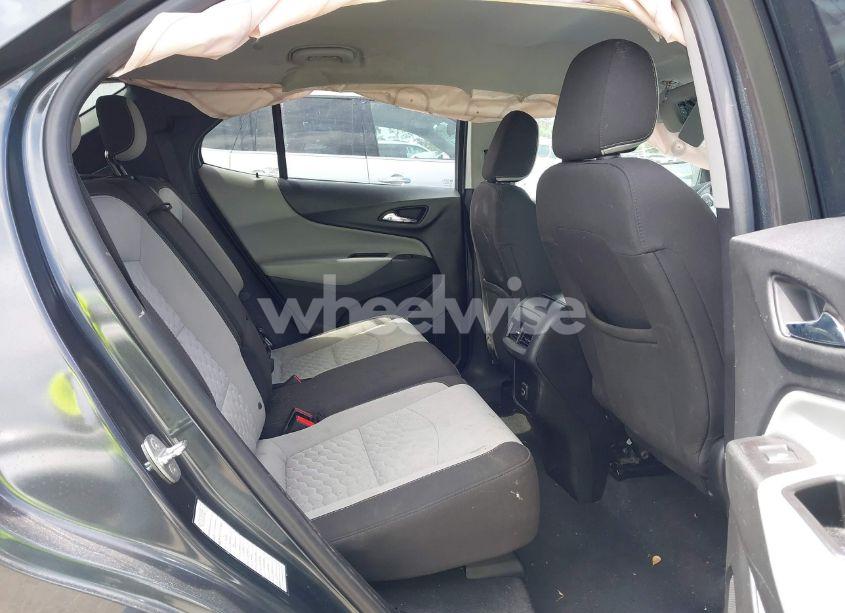 Photo 8 of 2020 Chevrolet Equinox AWD LT 1.5L TURBO (VIN 2GNAXUEV8L6109417)