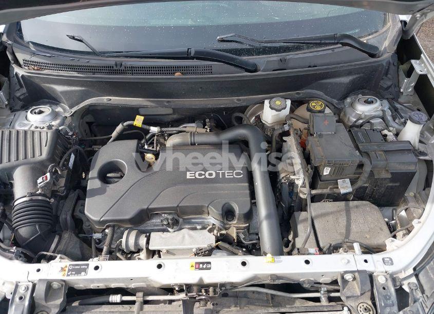 Photo 10 of 2020 Chevrolet Equinox AWD LT 1.5L TURBO (VIN 2GNAXUEV8L6157192)