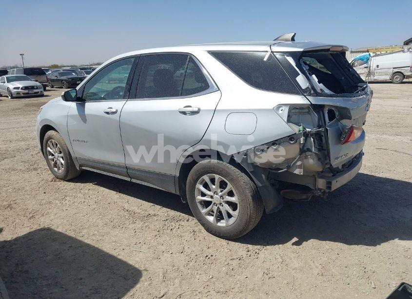 Photo 3 of 2020 Chevrolet Equinox AWD LT 1.5L TURBO (VIN 2GNAXUEV8L6165776)