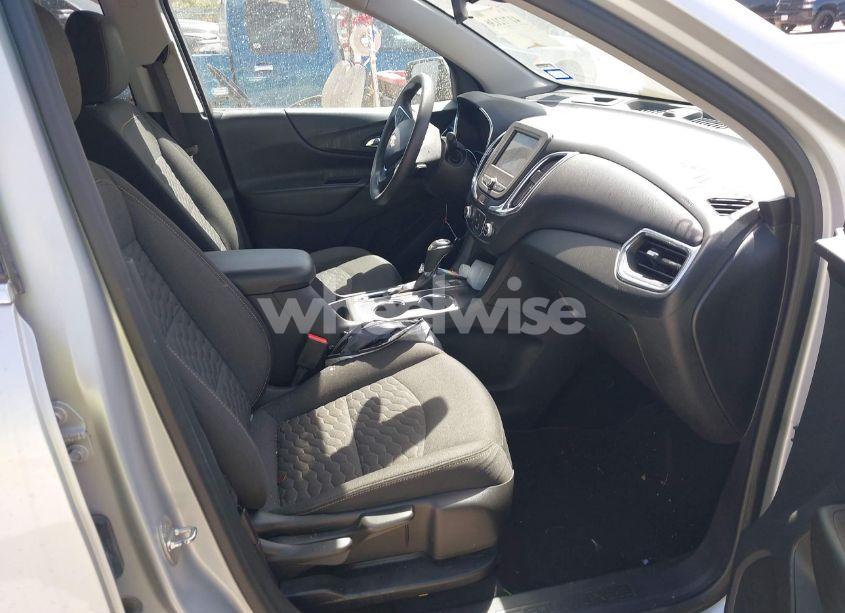 Photo 5 of 2020 Chevrolet Equinox AWD LT 1.5L TURBO (VIN 2GNAXUEV8L6165776)