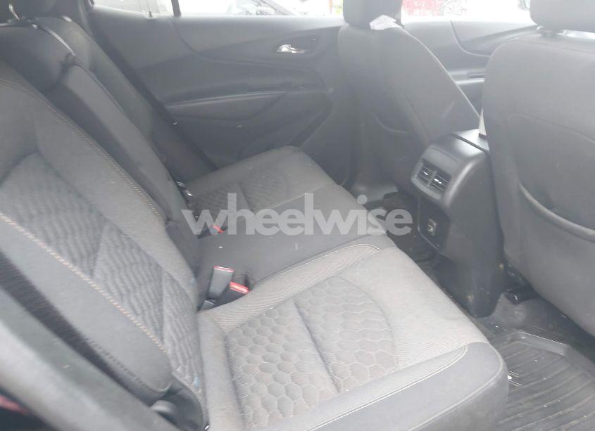 Photo 8 of 2020 Chevrolet Equinox AWD LT 1.5L TURBO (VIN 2GNAXUEV8L6208576)