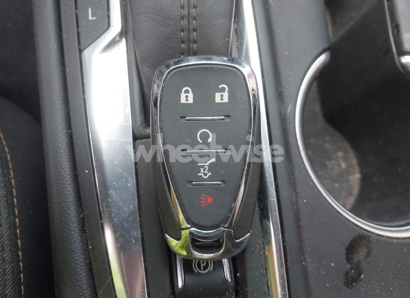 Photo 11 of 2021 Chevrolet Equinox AWD LT (VIN 2GNAXUEV8M6150504)