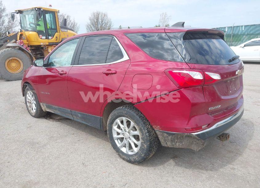 Photo 3 of 2021 Chevrolet Equinox AWD LT (VIN 2GNAXUEV8M6150504)