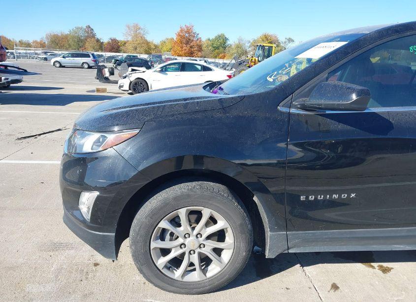 Photo 12 of 2021 Chevrolet Equinox AWD LT (VIN 2GNAXUEV8M6151572)