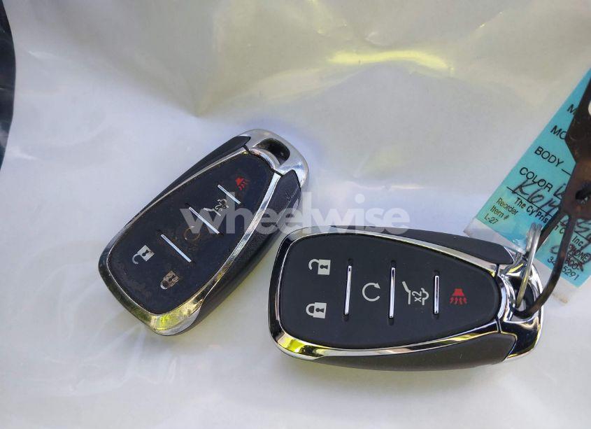 Photo 11 of 2019 Chevrolet Equinox LT (VIN 2GNAXUEV9K6147656)