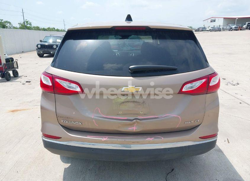 Photo 16 of 2019 Chevrolet Equinox LT (VIN 2GNAXUEV9K6169267)