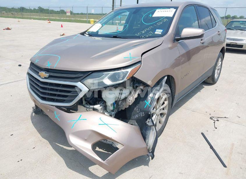 Photo 6 of 2019 Chevrolet Equinox LT (VIN 2GNAXUEV9K6169267)