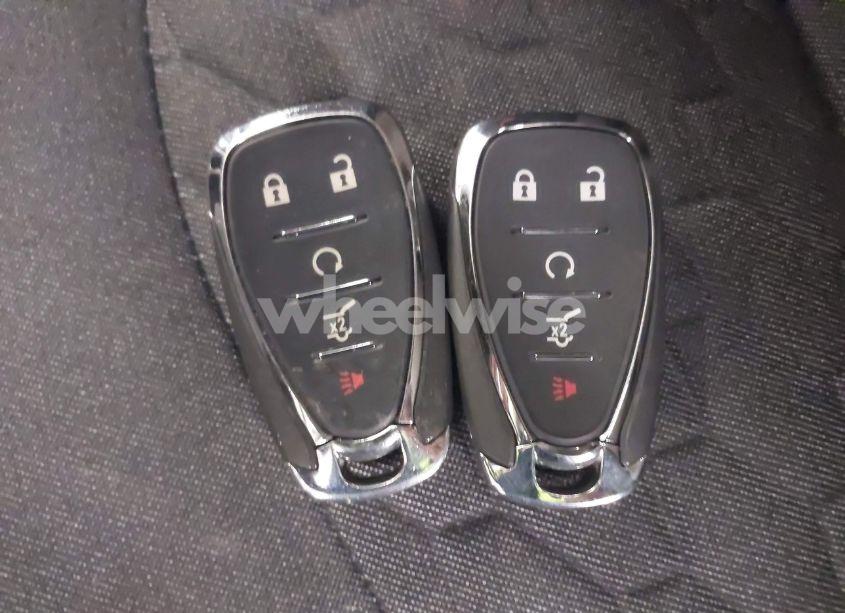 Photo 11 of 2019 Chevrolet Equinox LT (VIN 2GNAXUEV9K6204180)