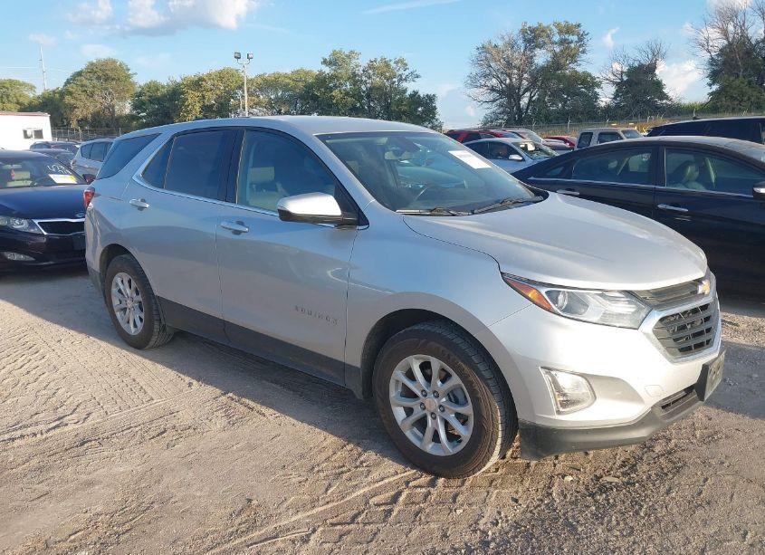 2019 Chevrolet Equinox LT (VIN 2GNAXUEV9K6288078) main photo