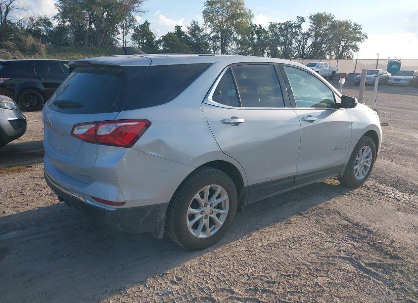 Photo 4 of 2019 Chevrolet Equinox LT (VIN 2GNAXUEV9K6288078)