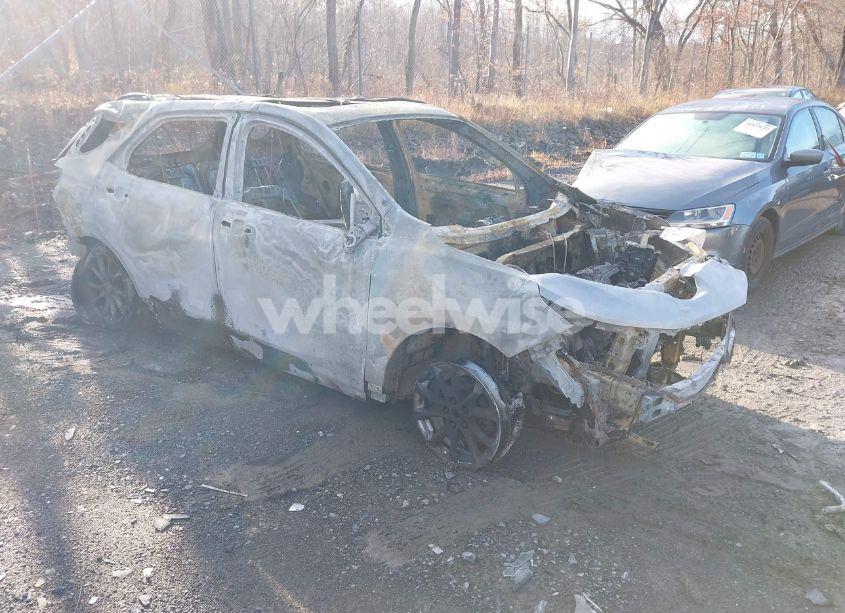 2019 Chevrolet Equinox LT (VIN 2GNAXUEV9K6293247) main photo