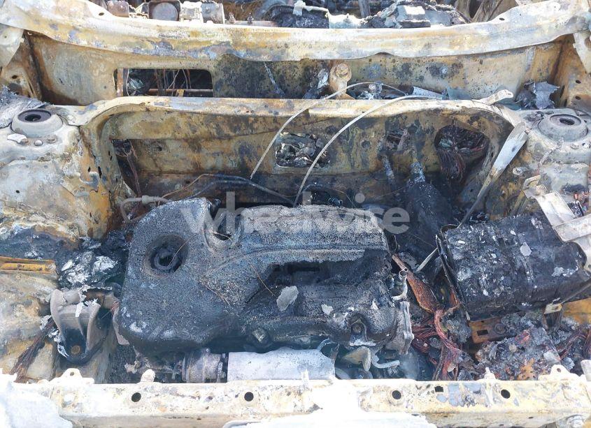 Photo 10 of 2019 Chevrolet Equinox LT (VIN 2GNAXUEV9K6293247)