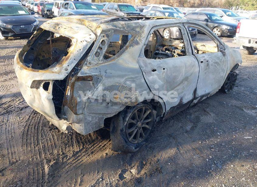 Photo 4 of 2019 Chevrolet Equinox LT (VIN 2GNAXUEV9K6293247)