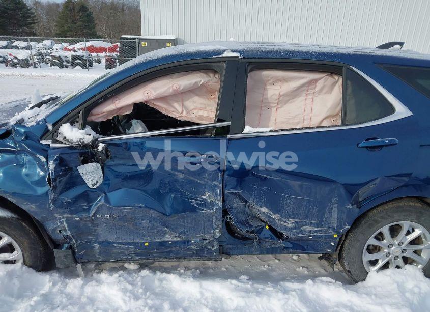 Photo 15 of 2019 Chevrolet Equinox LT (VIN 2GNAXUEV9K6298397)