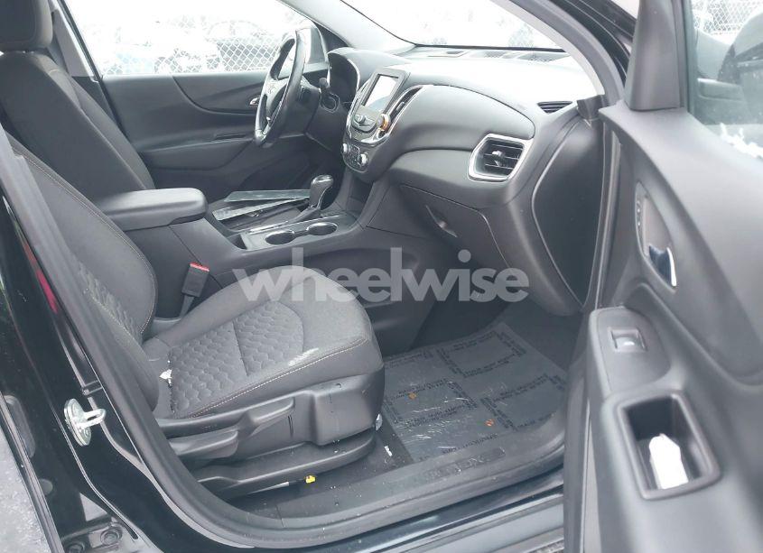 Photo 5 of 2020 Chevrolet Equinox AWD LT 1.5L TURBO (VIN 2GNAXUEV9L6169092)