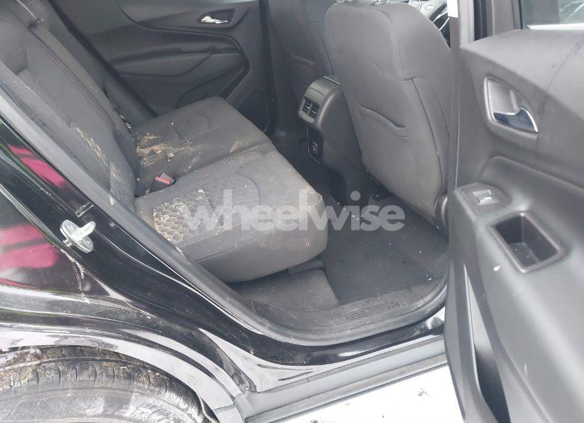 Photo 8 of 2020 Chevrolet Equinox AWD LT 1.5L TURBO (VIN 2GNAXUEV9L6169092)