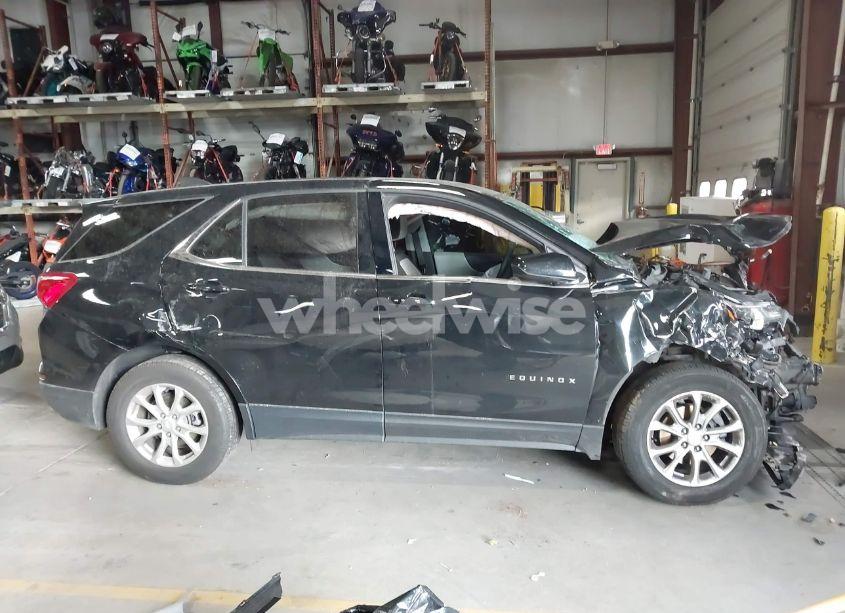 Photo 12 of 2020 Chevrolet Equinox AWD LT 1.5L TURBO (VIN 2GNAXUEV9L6202186)