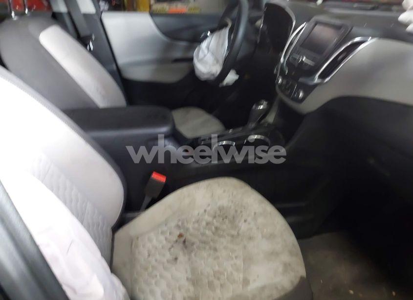 Photo 5 of 2020 Chevrolet Equinox AWD LT 1.5L TURBO (VIN 2GNAXUEV9L6202186)