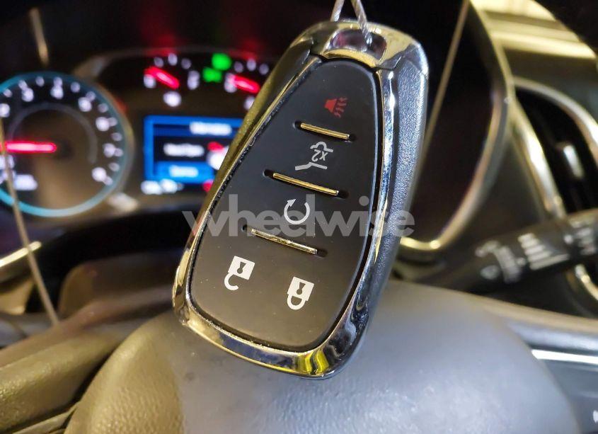 Photo 11 of 2020 Chevrolet Equinox AWD LT 1.5L TURBO (VIN 2GNAXUEV9L6283724)