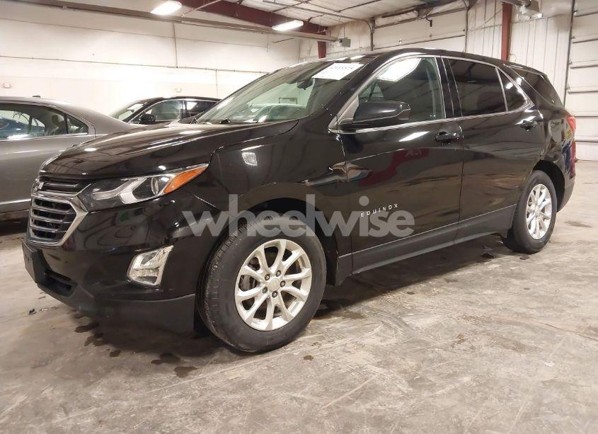 Photo 2 of 2020 Chevrolet Equinox AWD LT 1.5L TURBO (VIN 2GNAXUEV9L6283724)