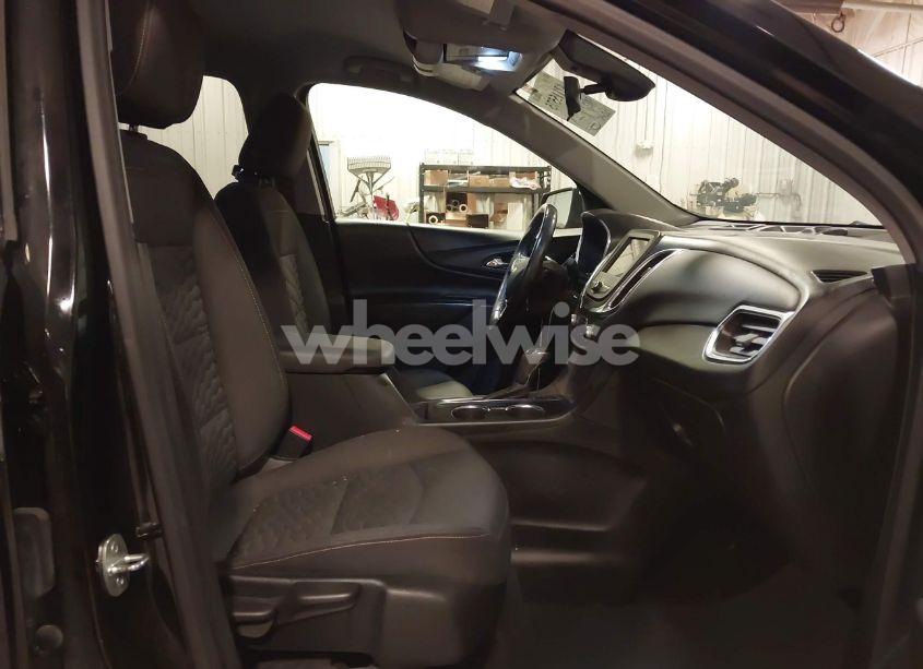 Photo 5 of 2020 Chevrolet Equinox AWD LT 1.5L TURBO (VIN 2GNAXUEV9L6283724)