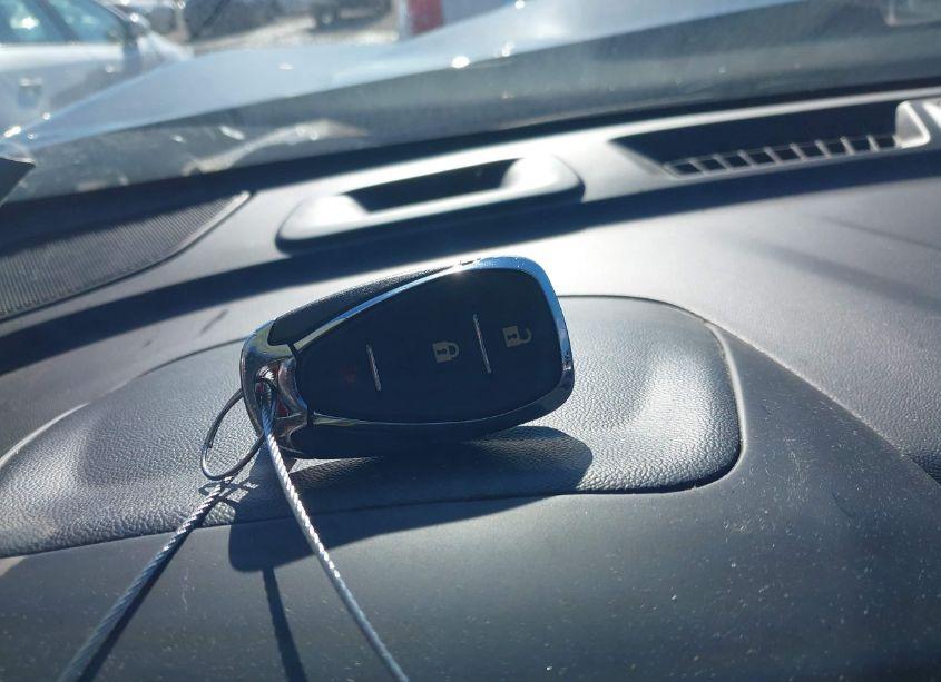 Photo 11 of 2022 Chevrolet Equinox AWD LT (VIN 2GNAXUEV9N6110353)