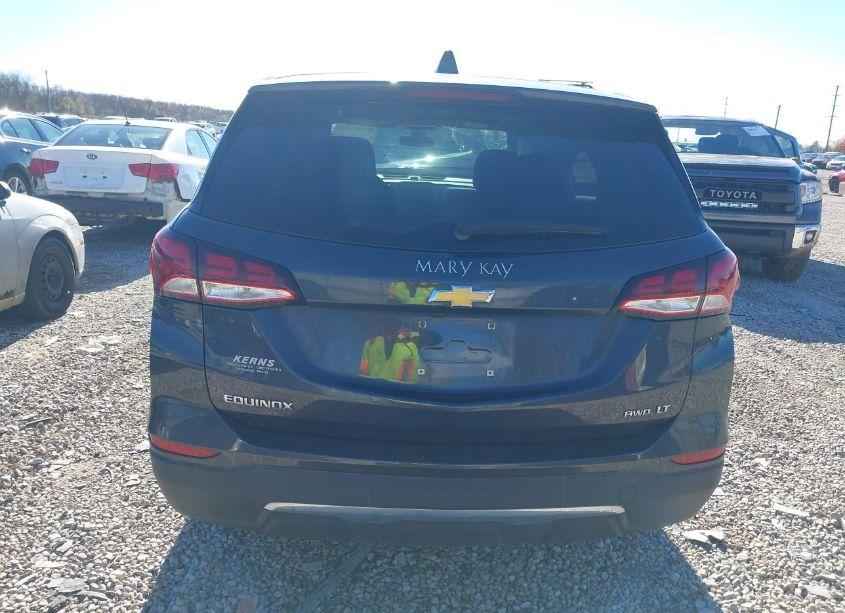 Photo 16 of 2022 Chevrolet Equinox AWD LT (VIN 2GNAXUEV9N6110353)