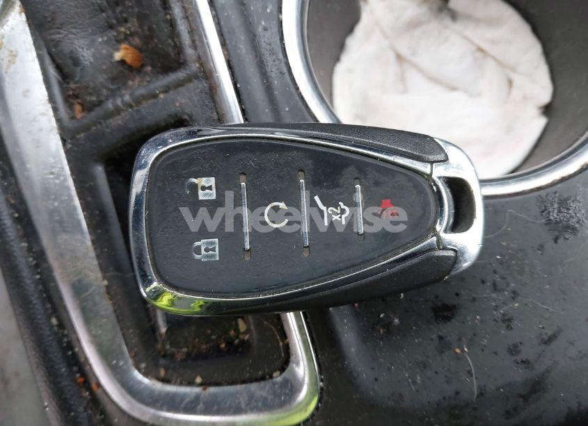 Photo 11 of 2019 Chevrolet Equinox LT (VIN 2GNAXUEVXK6108381)