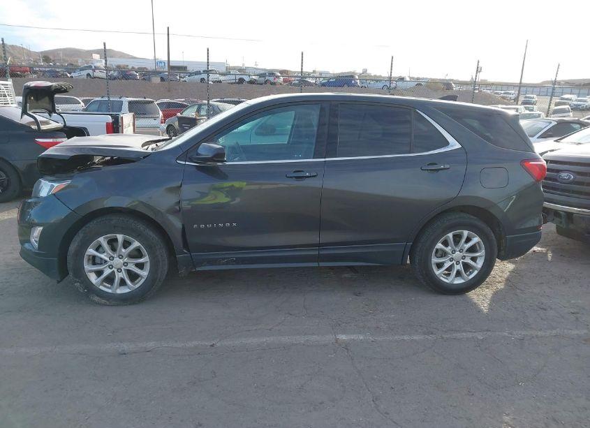 Photo 14 of 2019 Chevrolet Equinox LT (VIN 2GNAXUEVXK6166040)