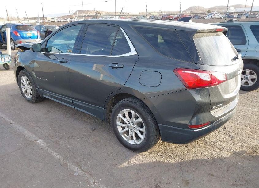 Photo 3 of 2019 Chevrolet Equinox LT (VIN 2GNAXUEVXK6166040)