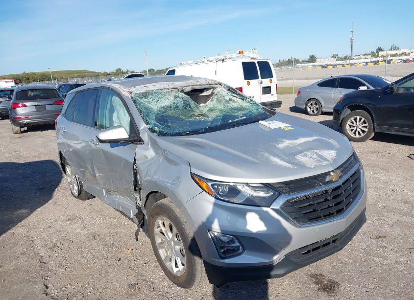 Photo 6 of 2020 Chevrolet Equinox AWD LT 1.5L TURBO (VIN 2GNAXUEVXL6105174)