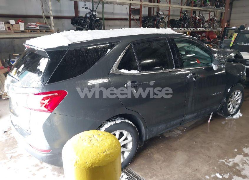 Photo 4 of 2020 Chevrolet Equinox AWD LT 1.5L TURBO (VIN 2GNAXUEVXL6225444)