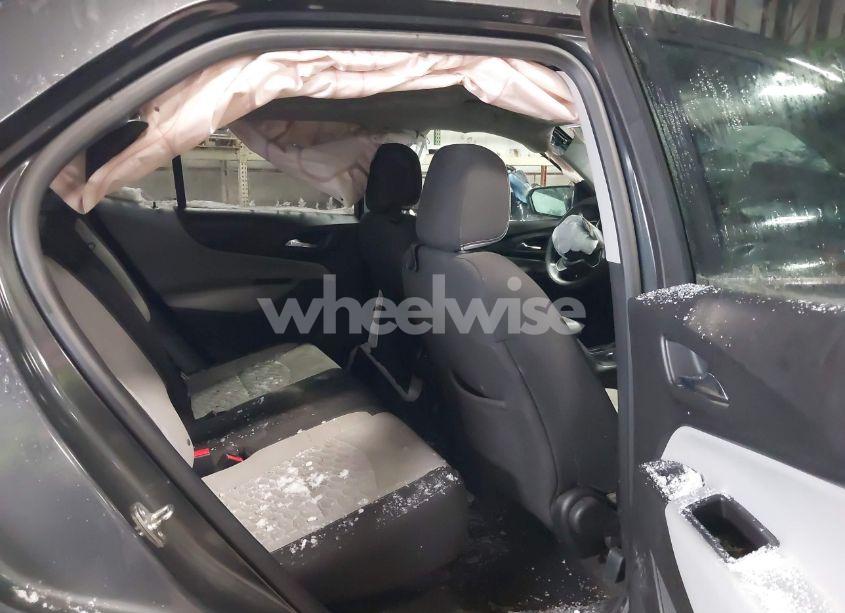 Photo 8 of 2020 Chevrolet Equinox AWD LT 1.5L TURBO (VIN 2GNAXUEVXL6225444)