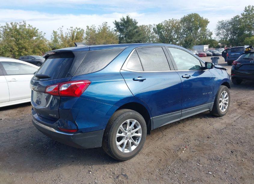Photo 4 of 2020 Chevrolet Equinox AWD LT 1.5L TURBO (VIN 2GNAXUEVXL6283571)