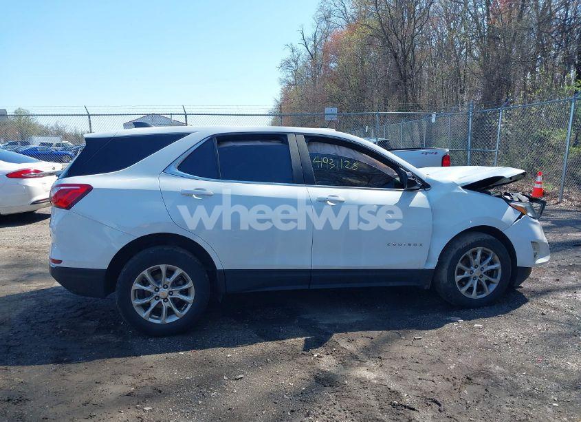 Photo 13 of 2021 Chevrolet Equinox AWD LT (VIN 2GNAXUEVXM6103006)