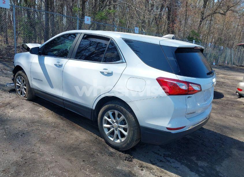 Photo 3 of 2021 Chevrolet Equinox AWD LT (VIN 2GNAXUEVXM6103006)