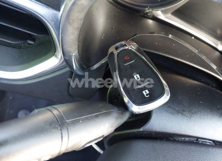 Photo 11 of 2021 Chevrolet Equinox AWD LT (VIN 2GNAXUEVXM6121795)