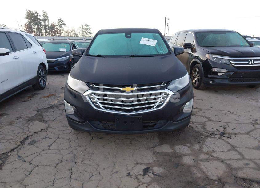 Photo 12 of 2021 Chevrolet Equinox AWD LT (VIN 2GNAXUEVXM6121795)