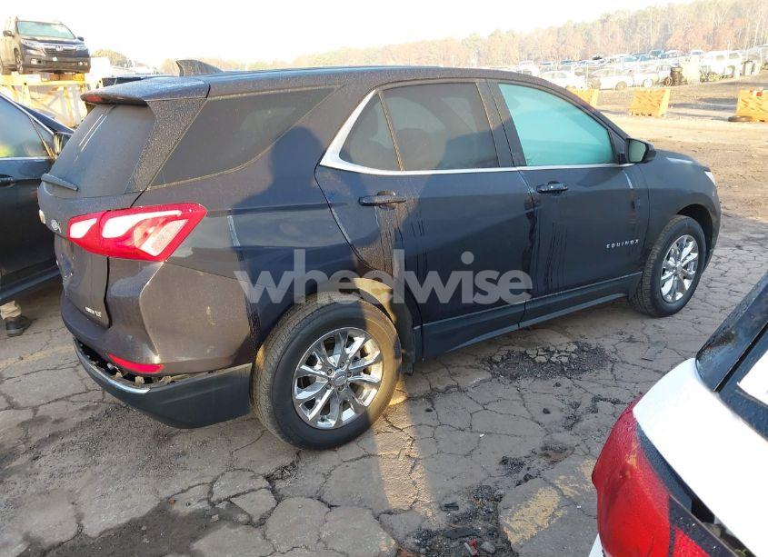 Photo 4 of 2021 Chevrolet Equinox AWD LT (VIN 2GNAXUEVXM6121795)