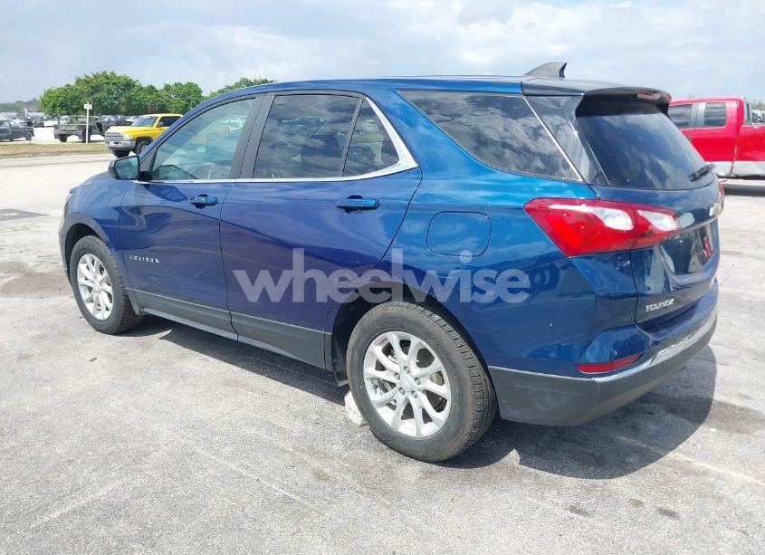 Photo 3 of 2021 Chevrolet Equinox AWD LT (VIN 2GNAXUEVXM6139844)