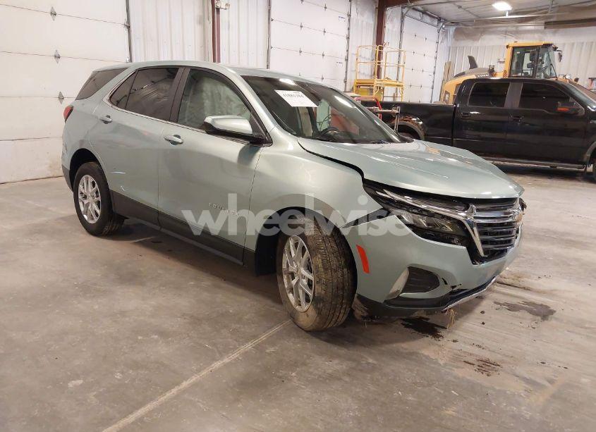 2022 Chevrolet Equinox AWD LT (VIN 2GNAXUEVXN6141000) main photo