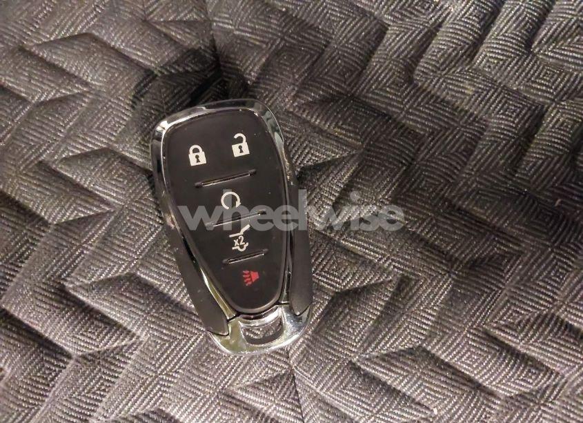 Photo 11 of 2022 Chevrolet Equinox AWD LT (VIN 2GNAXUEVXN6141000)