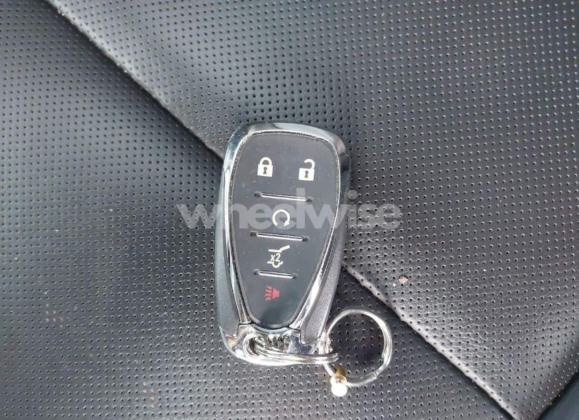 Photo 11 of 2018 Chevrolet Equinox PREMIER (VIN 2GNAXVEV0J6148585)