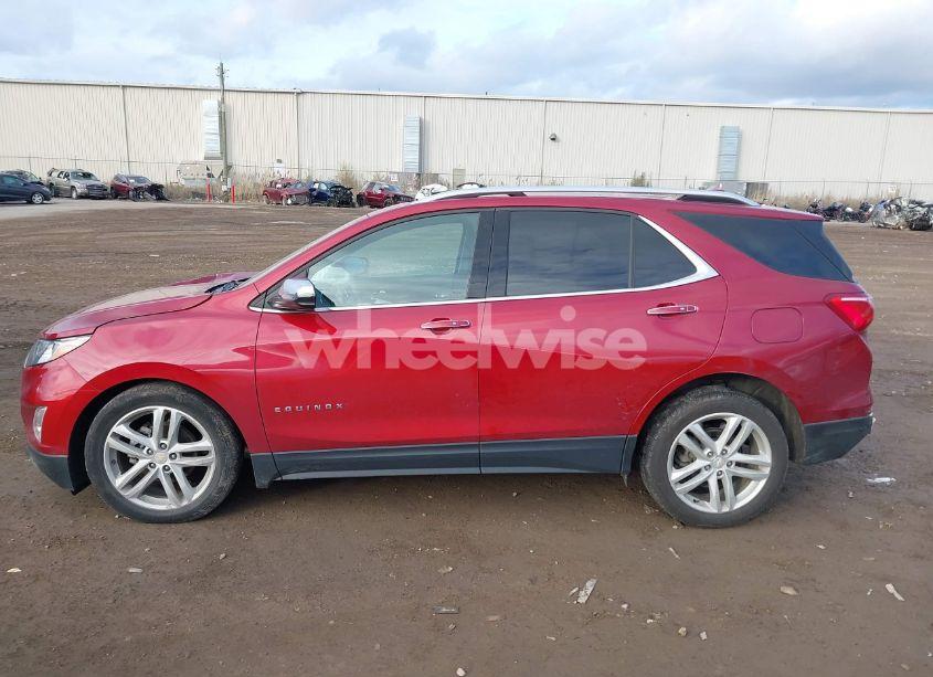 Photo 14 of 2018 Chevrolet Equinox PREMIER (VIN 2GNAXVEV0J6148585)
