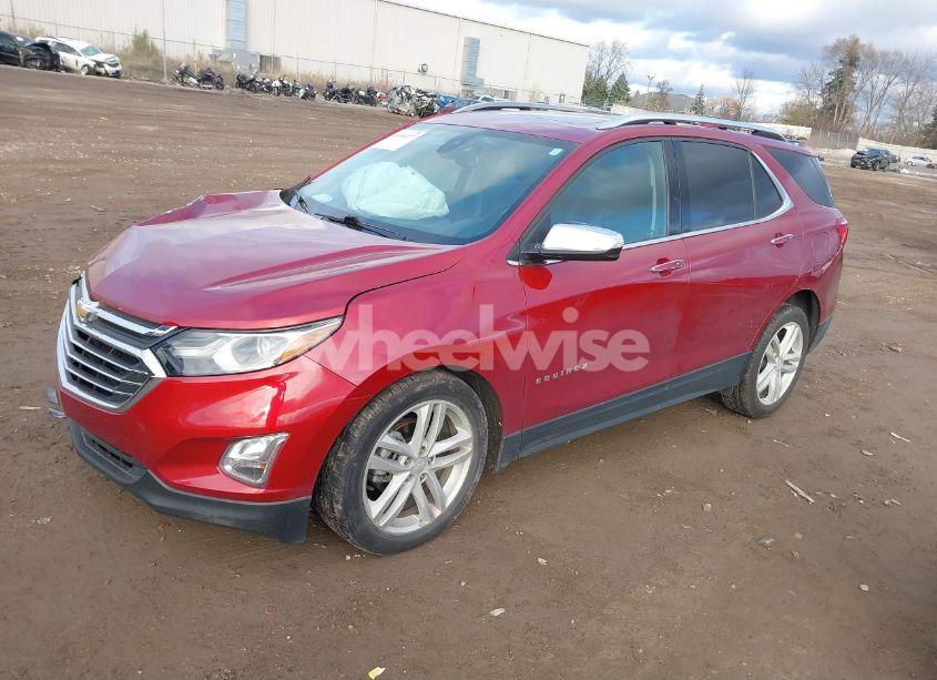 Photo 2 of 2018 Chevrolet Equinox PREMIER (VIN 2GNAXVEV0J6148585)