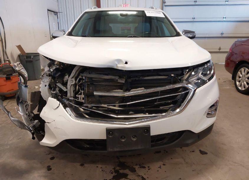 Photo 6 of 2018 Chevrolet Equinox PREMIER (VIN 2GNAXVEV3J6321211)