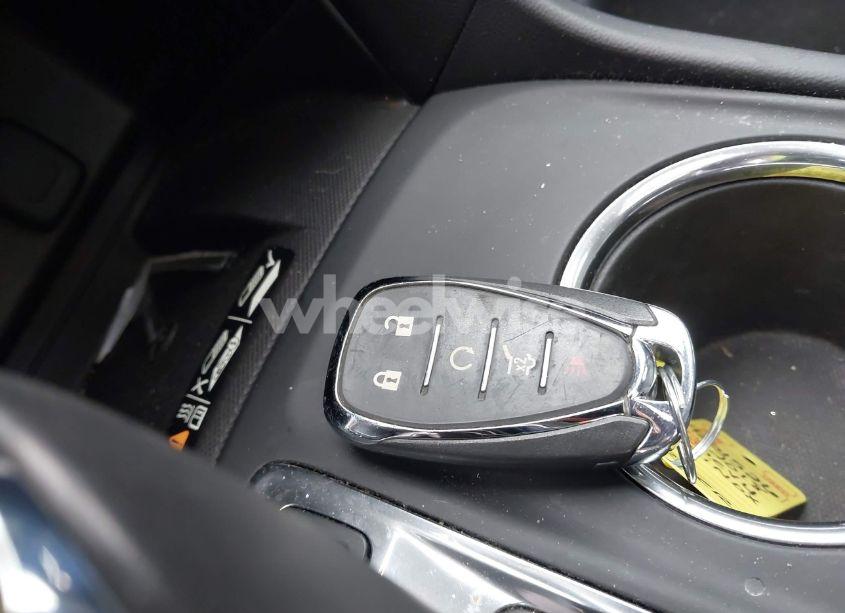 Photo 11 of 2018 Chevrolet Equinox PREMIER (VIN 2GNAXVEV4J6101897)