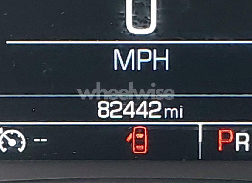 Photo 16 of 2018 Chevrolet Equinox PREMIER (VIN 2GNAXVEV4J6101897)