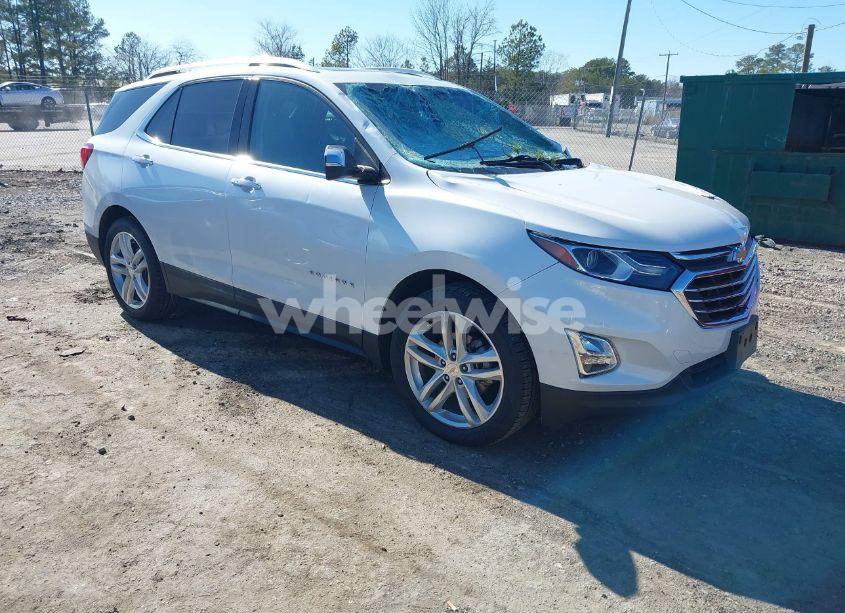 2018 Chevrolet Equinox PREMIER (VIN 2GNAXVEV4J6298912) main photo